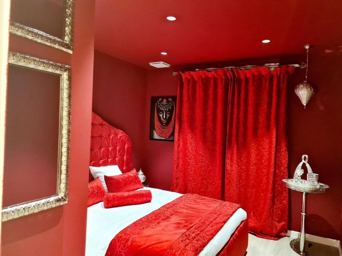 Magnifique Villa De Luxe Au Coeur De La Garrigue Nimes Exterior foto