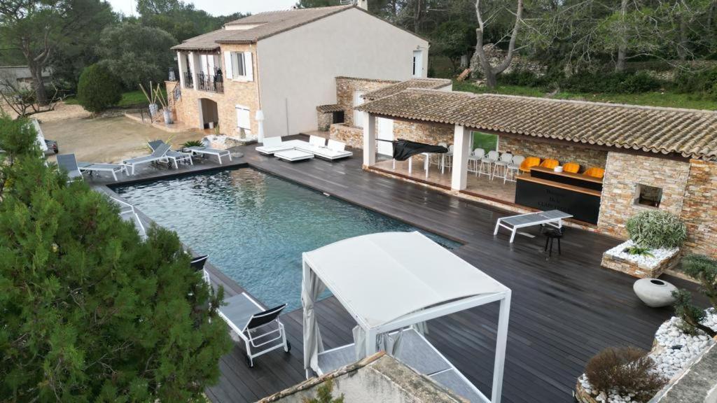 Magnifique Villa De Luxe Au Coeur De La Garrigue Nimes Exterior foto